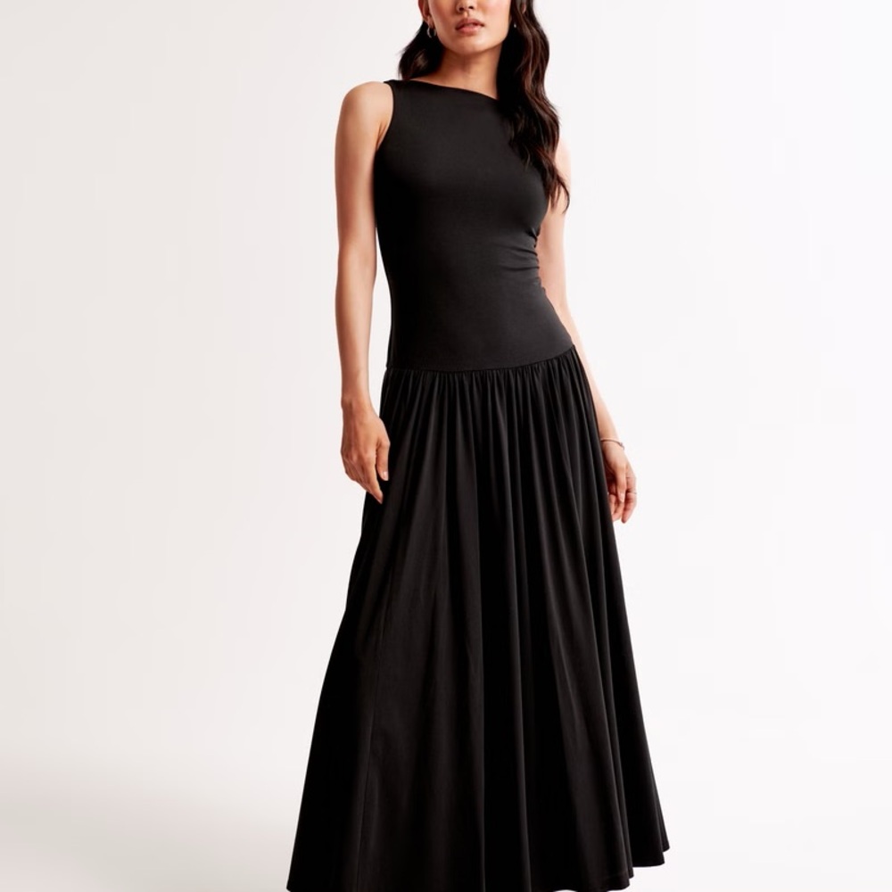 Elegant Black Sleeveless Maxi Dress